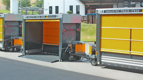 Series tugger train Industry Train