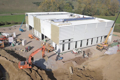 New construction of a production hall 
