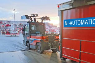 Automated Guided Vehicles (AGV) – Neumaier Industry