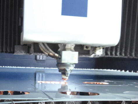 Laser cutting machine Trumpf TruLaser 5040 fiber with powerful 5 kW