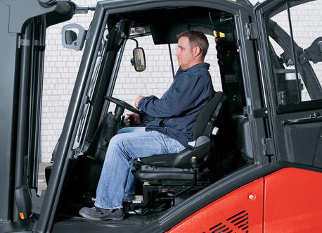 Drehbarer Fahrerarbeitsplatz für Gabelstapler mit 0°-Stellung