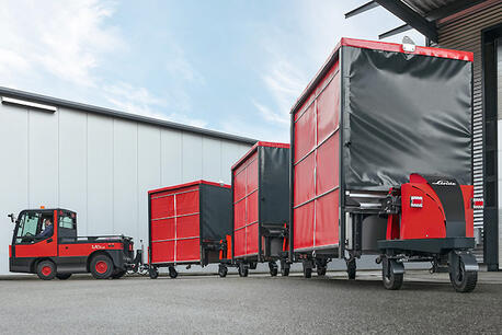 Safe and efficient material flow in and between production halls with the Linde Factory Train.